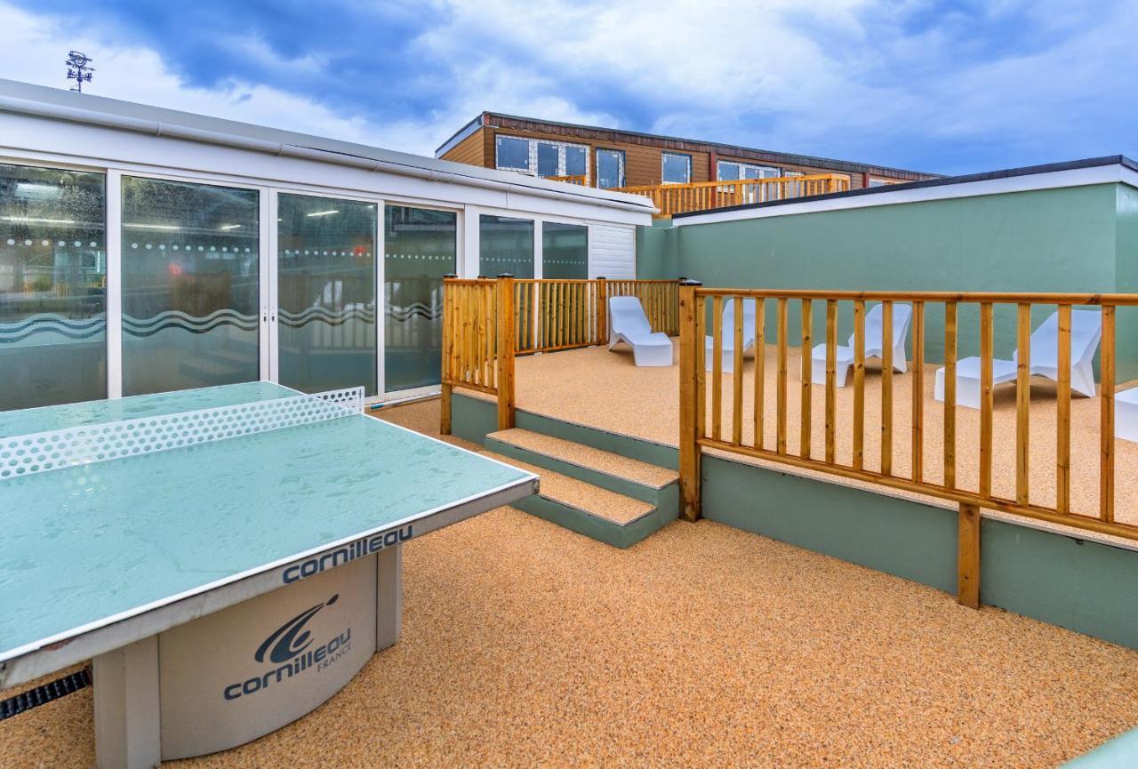 Finest Retreats - Seacroft Villa Торпойнт Екстериор снимка
